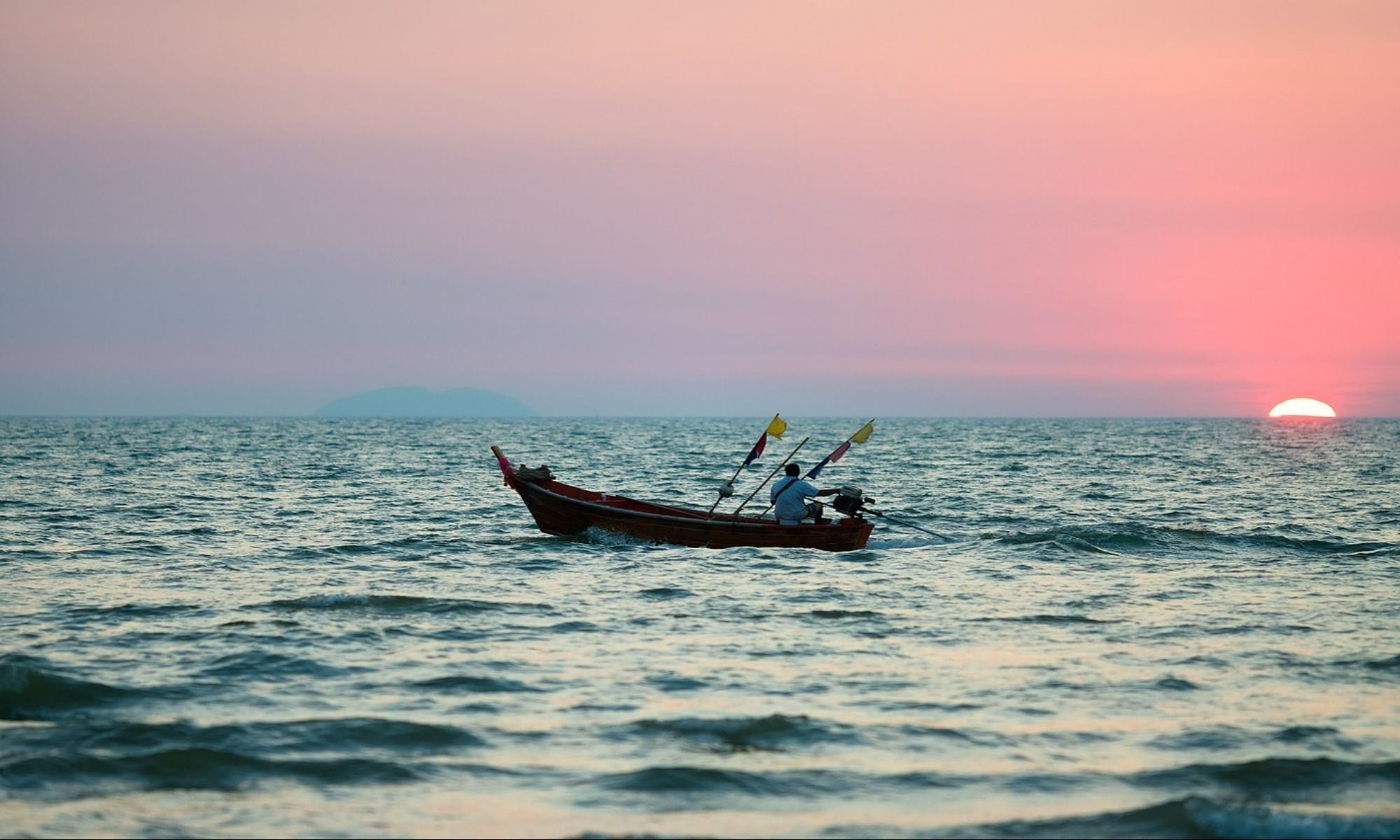10 Top Tips for Night Fishing